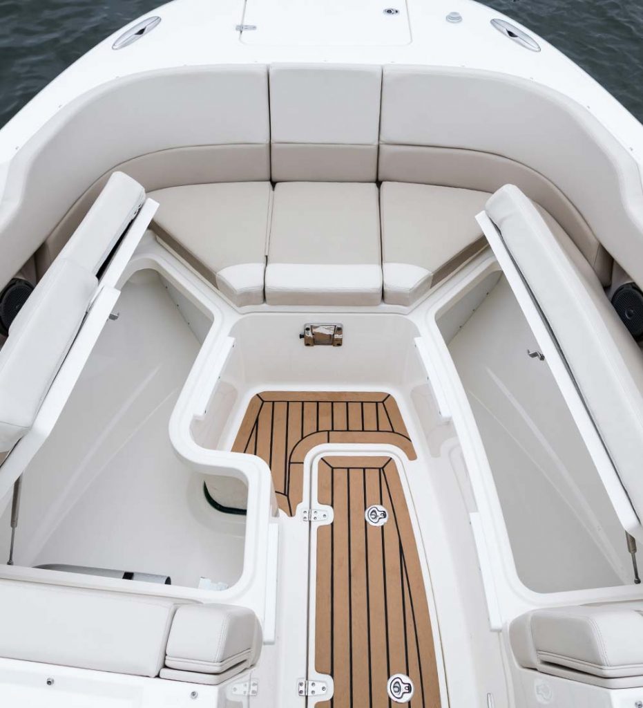 boston-whaler-boat-dealer-fort-lauderdale-south-florida-1000x1100-1