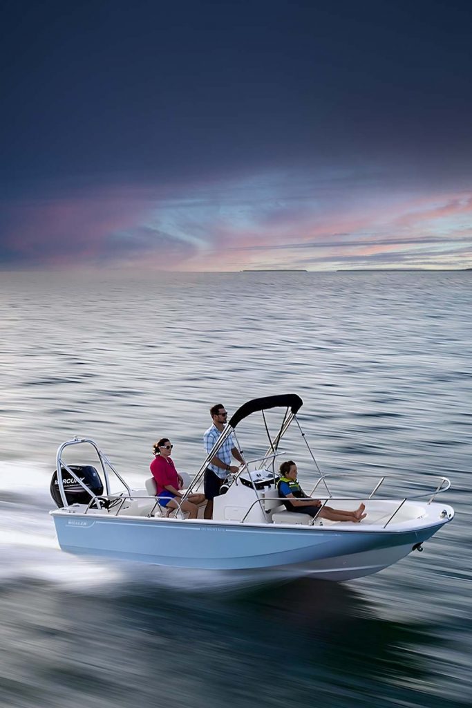 boston-whaler-boat-dealer-fort-lauderdale-south-florida-1000x1500-3