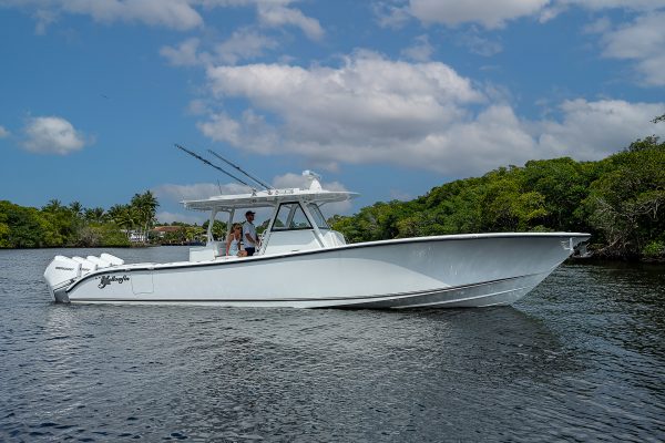 2022-Yellowfin-39-For-Sale-Florida-Y3920-001-Exterior_1920w