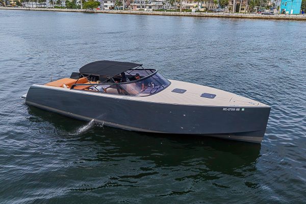 2013-vandutch-40-power-10225814-20260619103743984-1